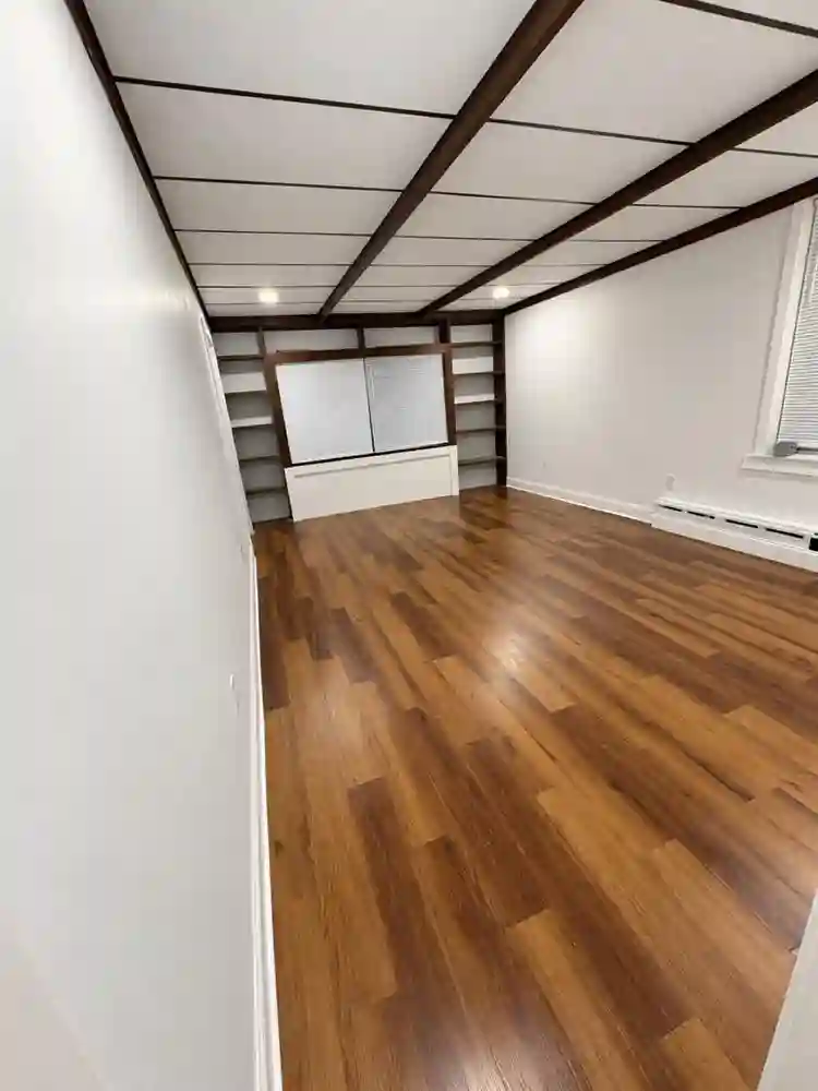 Room for Rent in Spacious 3BR/2BA