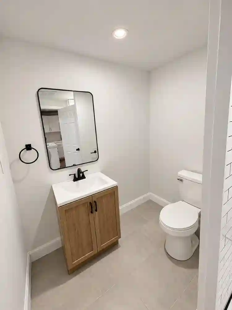Room for Rent in Spacious 3BR/2BA