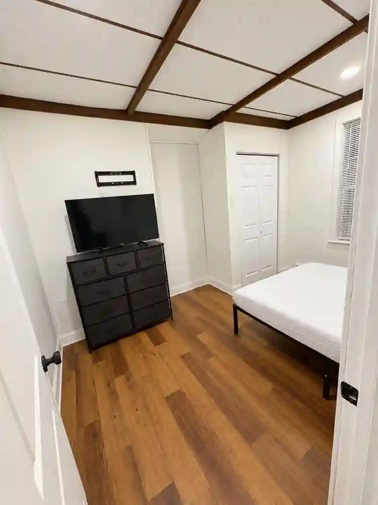 Room for Rent in Spacious 3BR/2BA