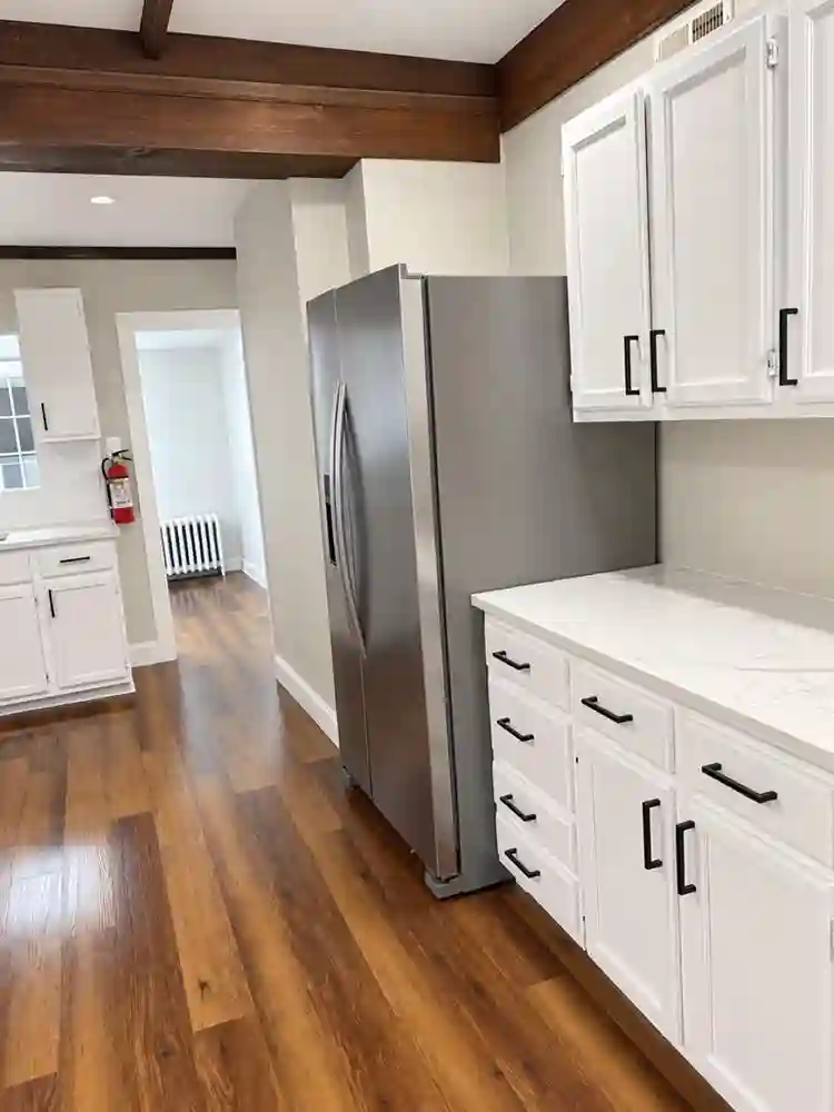 Room for Rent in Spacious 2BR/2BA
