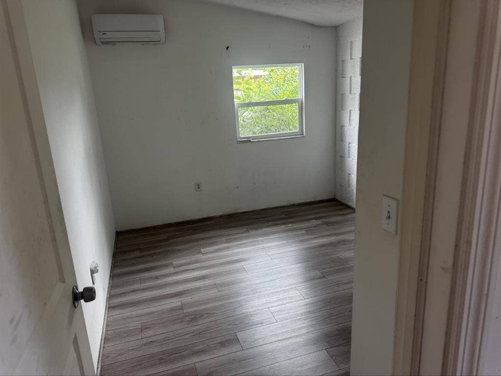 Gorgeous room for rent