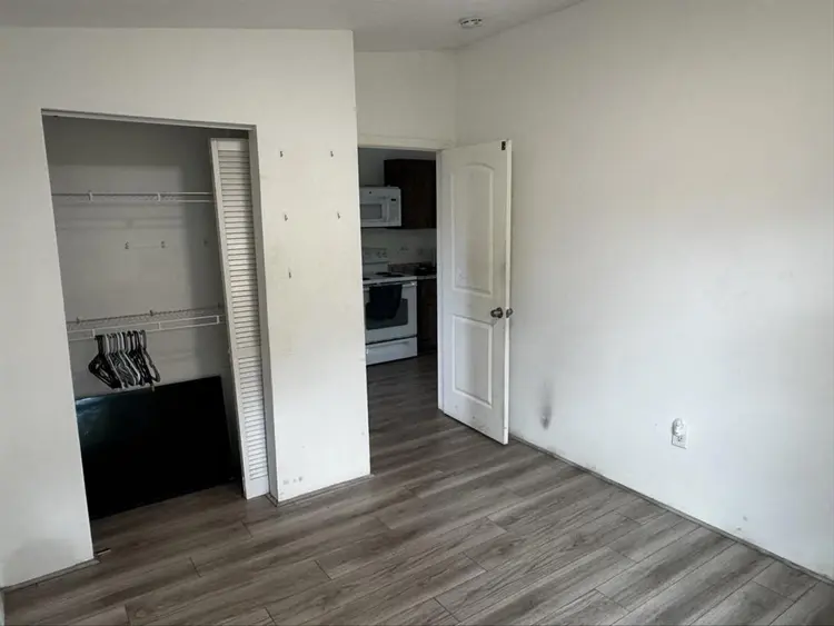 Gorgeous room for rent