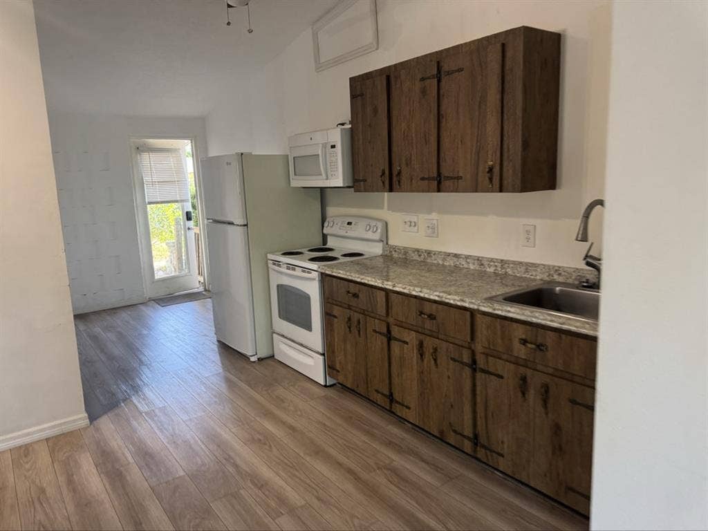 Gorgeous room for rent