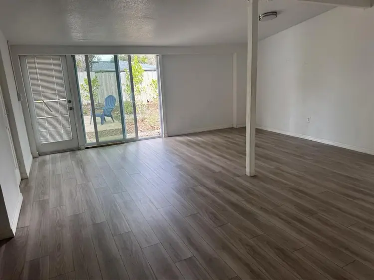 2 bedrooms available