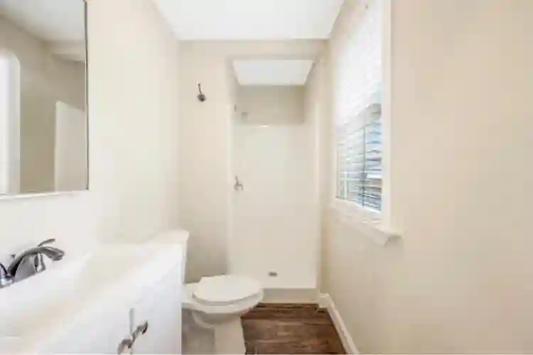 Available 3Bed home move in ready