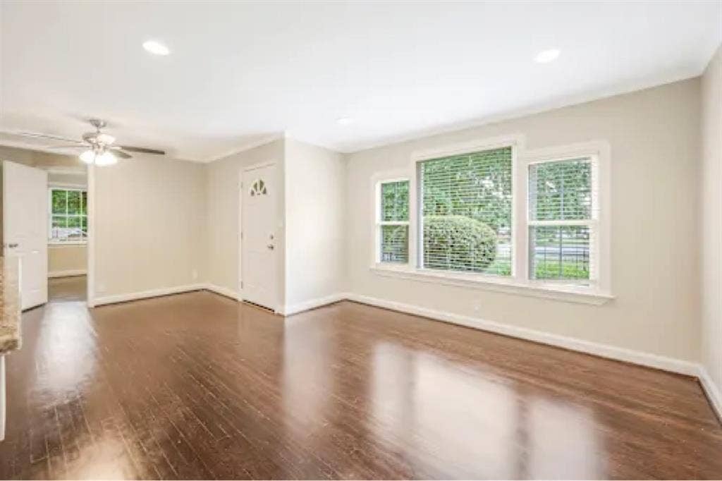 Available 3Bed home move in ready