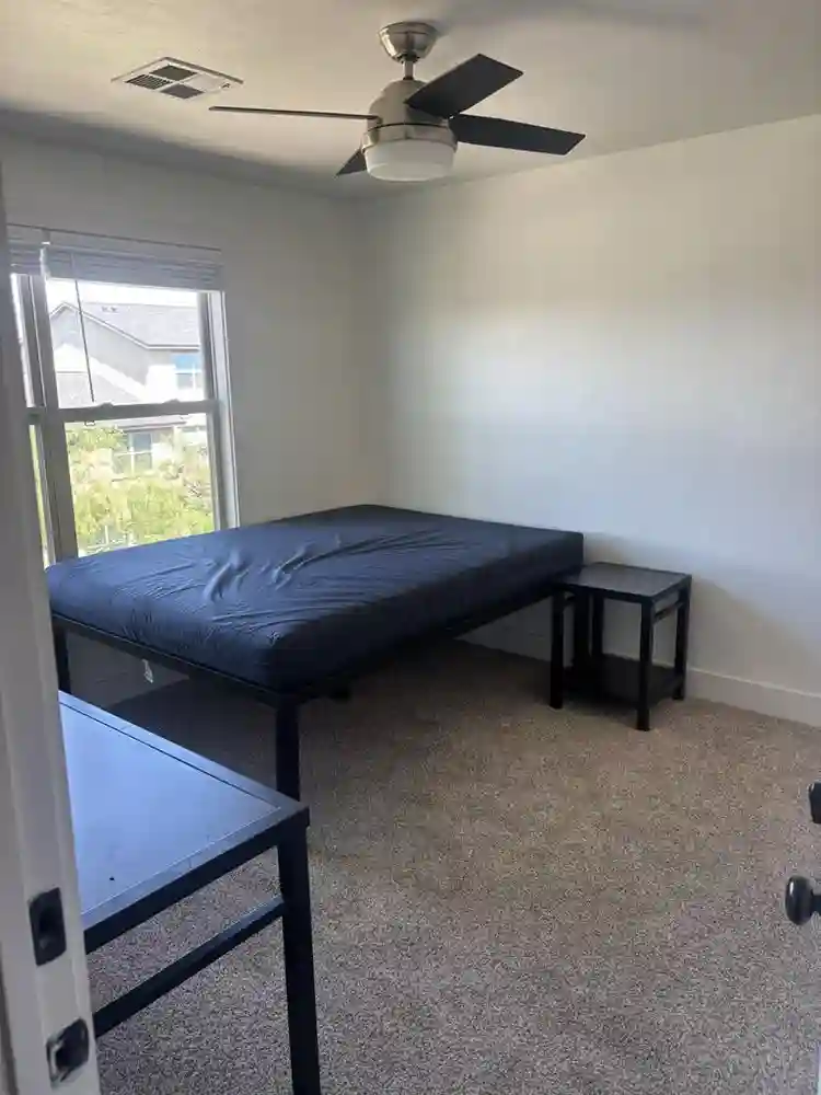 COTTAGES AT TUCSON LEASE TAKEOVER