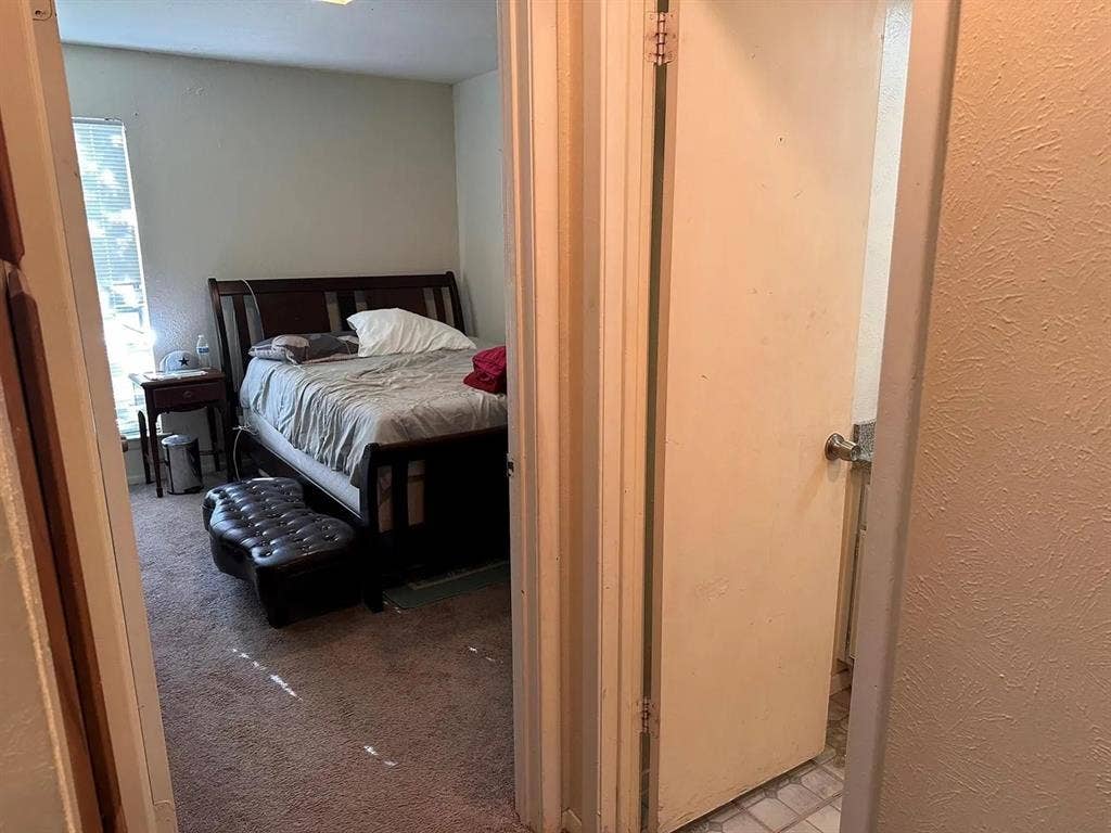 2 BR in Garland