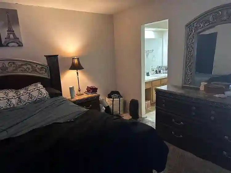 2 BR in Garland