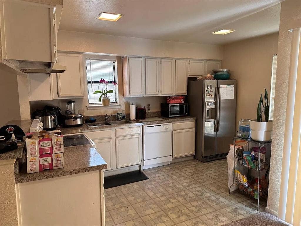2 BR in Garland