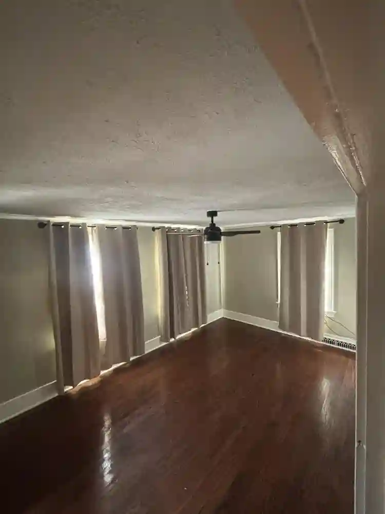 FIELD CLUB APARTMENT FOR RENT