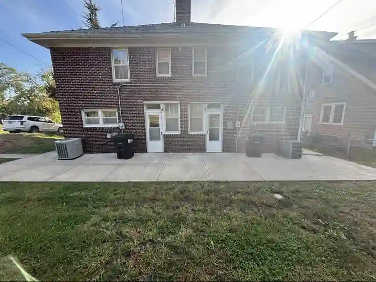 FIELD CLUB APARTMENT FOR RENT