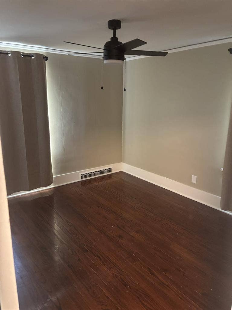 FIELD CLUB APARTMENT FOR RENT