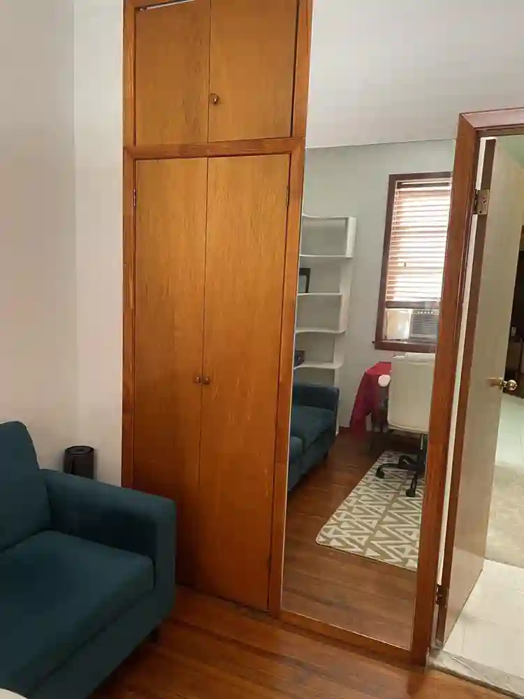 2 rooms for one tenant only