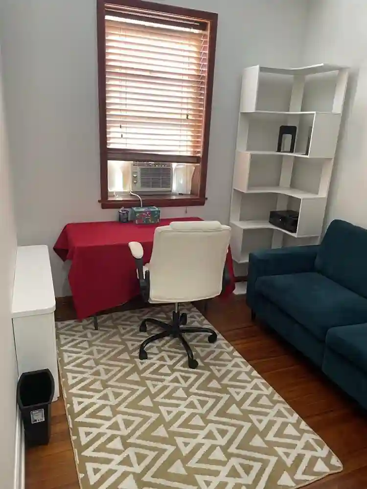 2 rooms for one tenant only