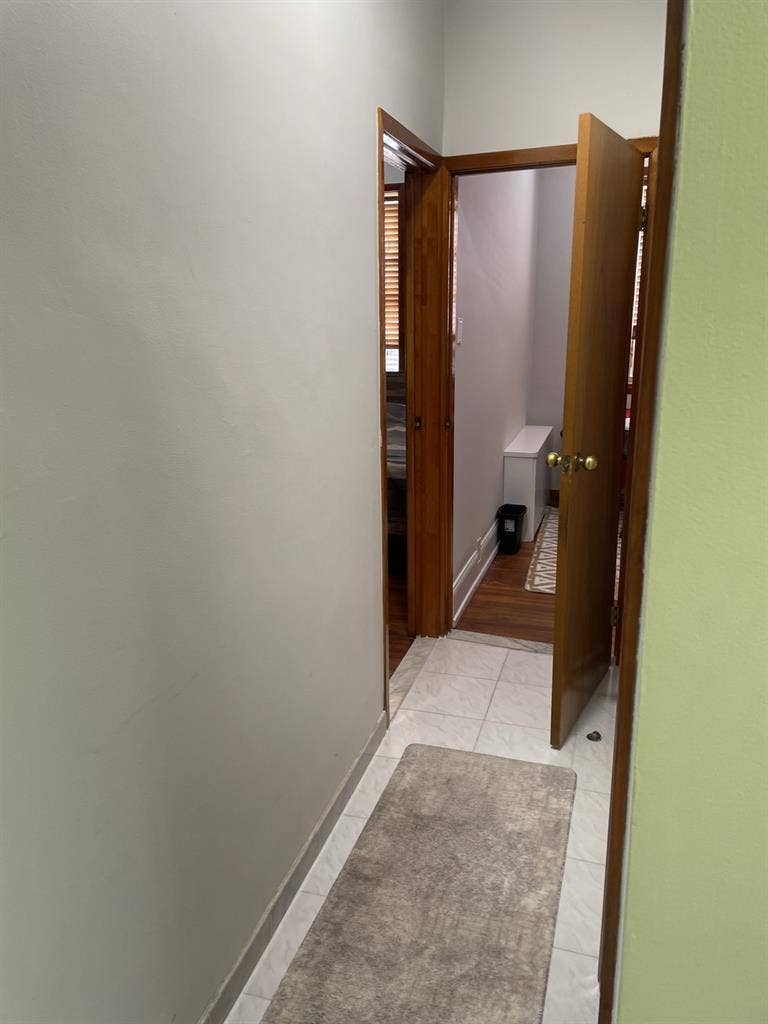 2 rooms for one tenant only