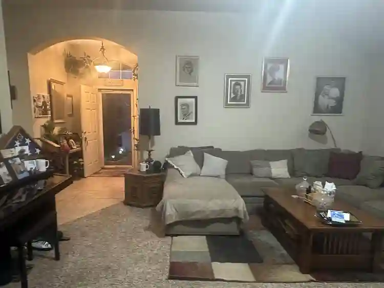 Large Master En-suite Furnished