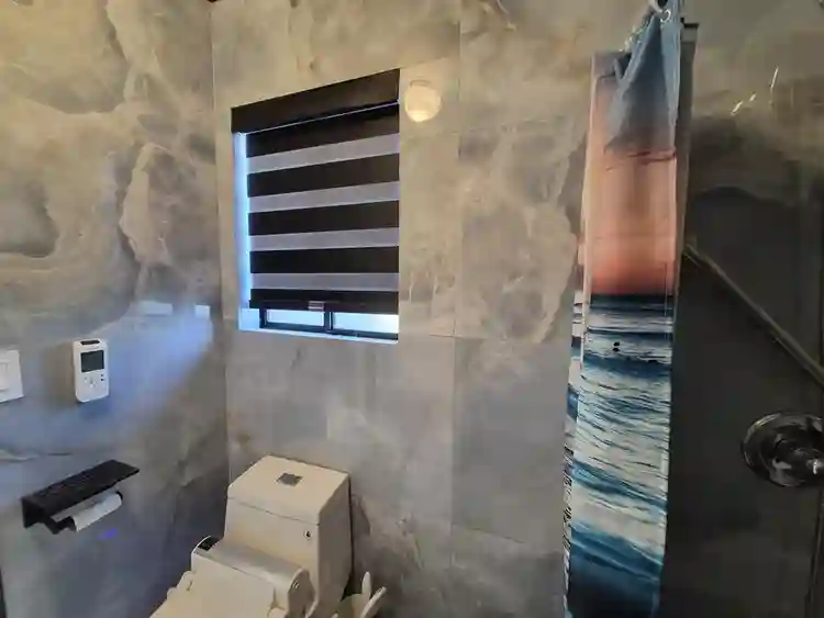 Furnished Mstr. Bdrm/Bath for lease