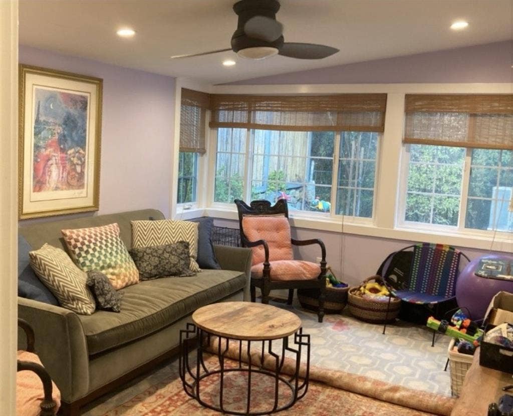 ROOM FOR RENT