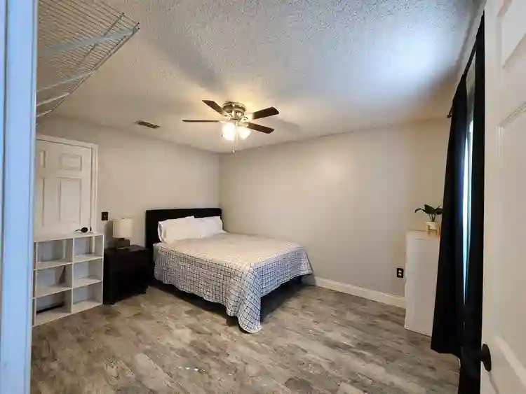 Room for Rent Near UCF
