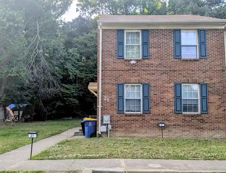 Single Adult Occupancy Room