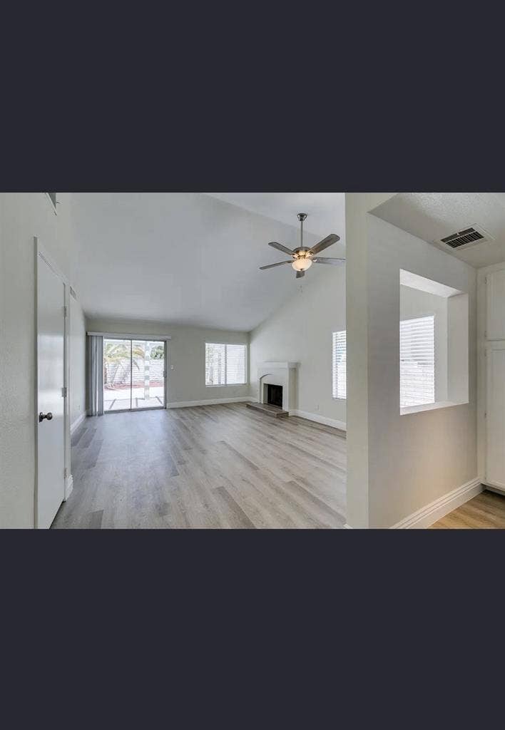 Looking for a roommate ASAPP