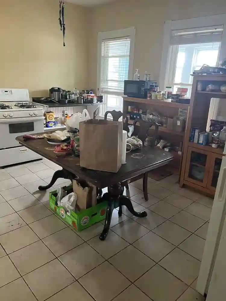 Private Room Rent - Lowell, MA