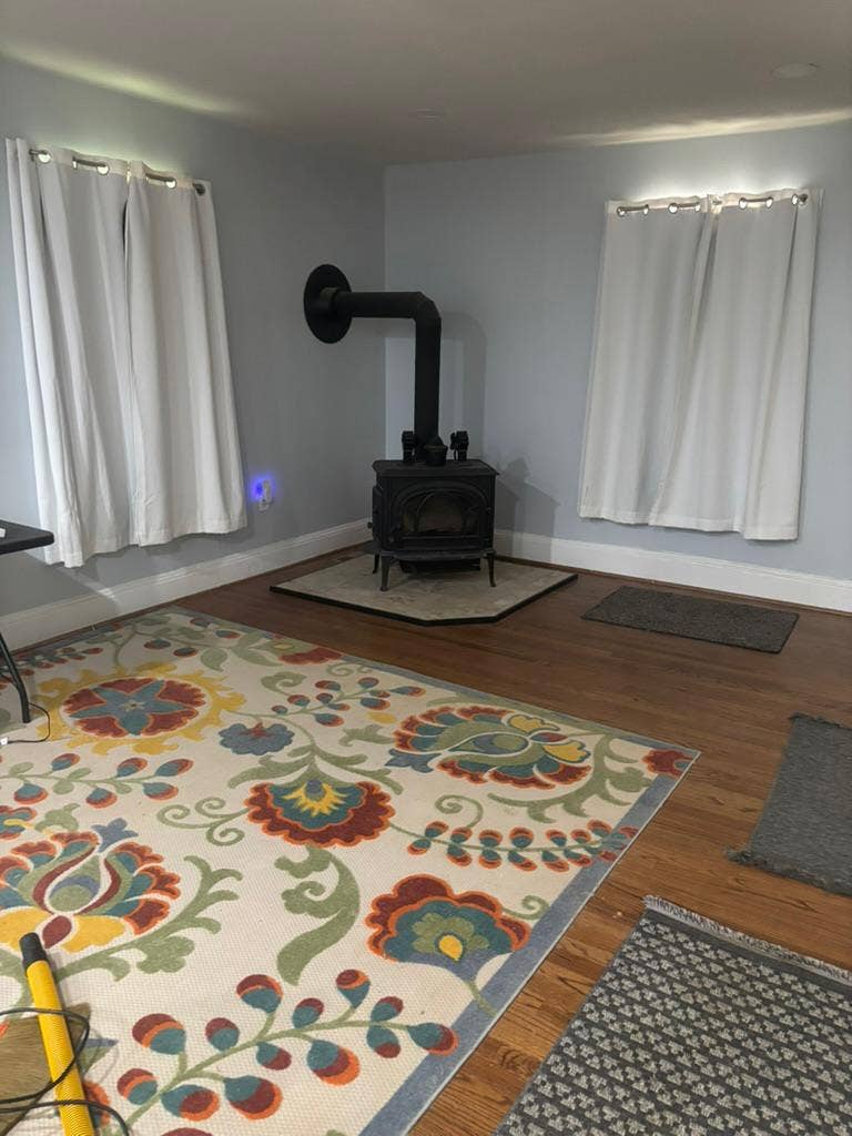 Unfurnished room $750/month