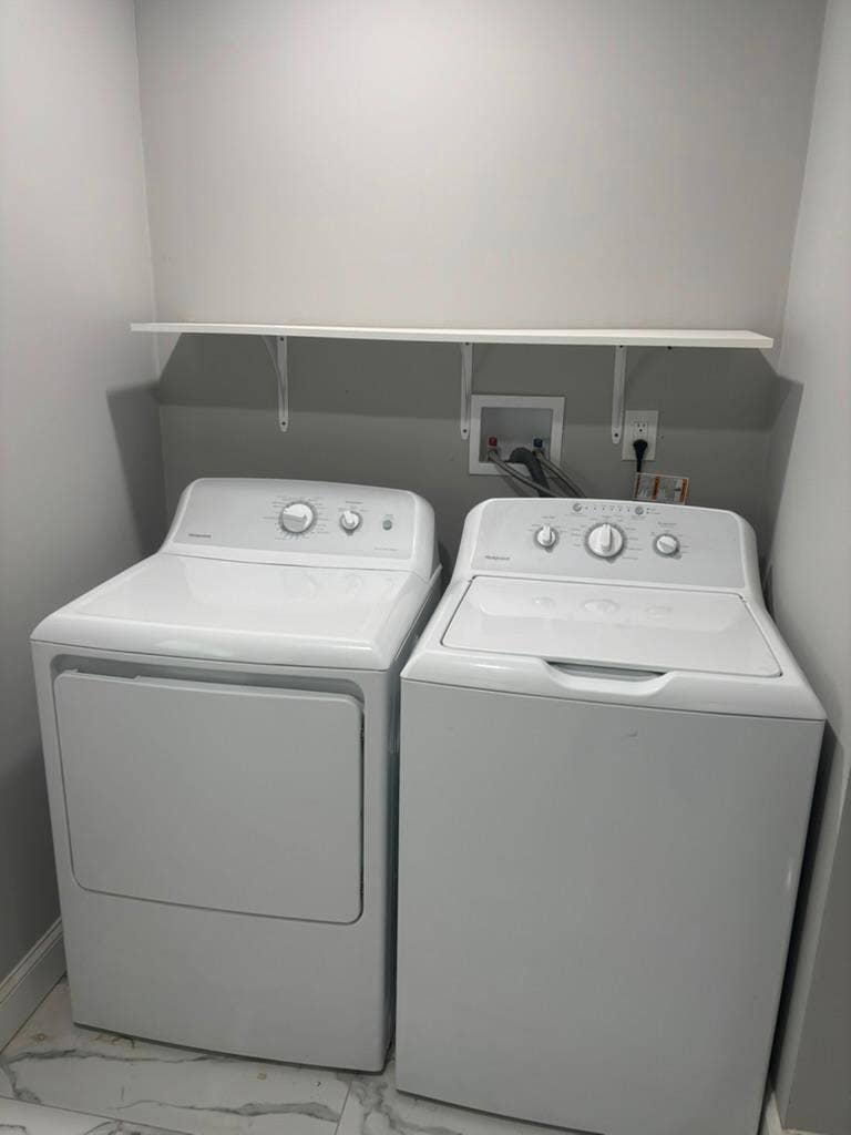 Unfurnished room $750/month
