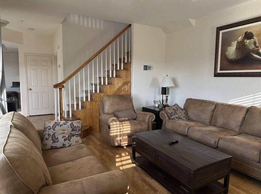 Fully furnished month to monthh