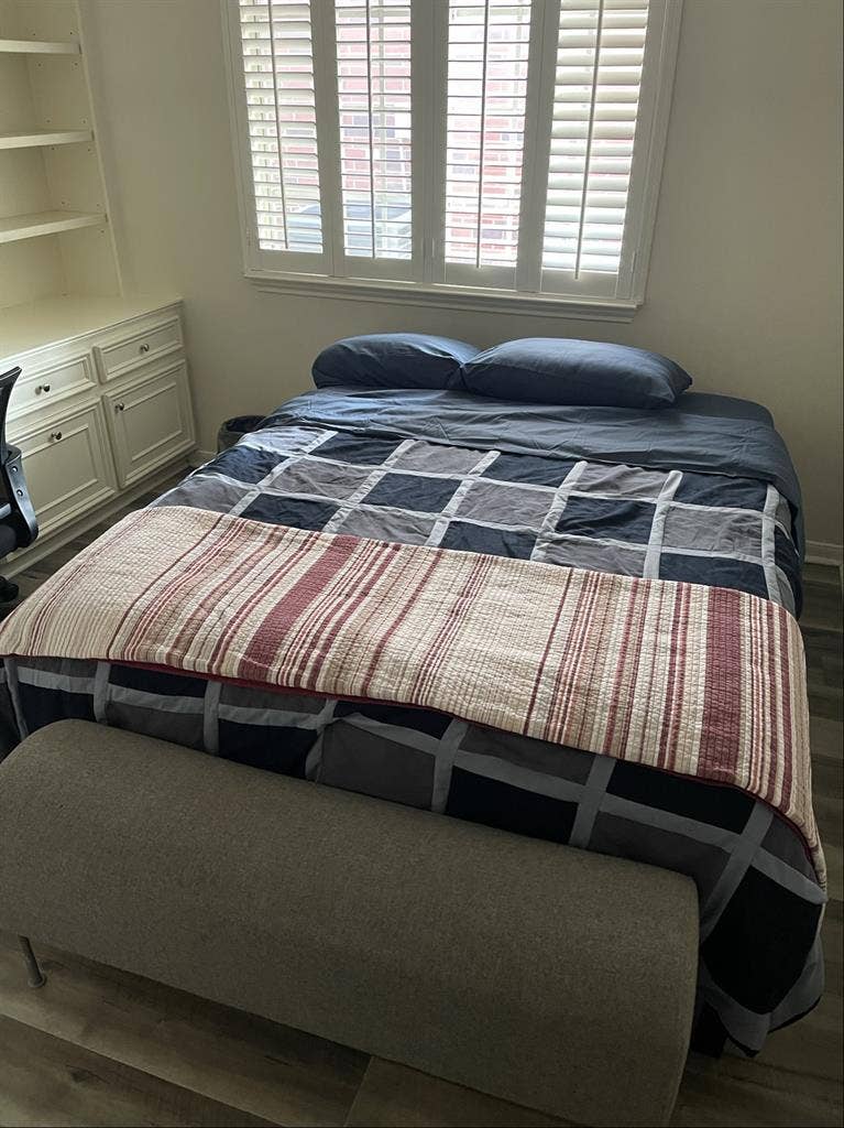 Room in Sugarland.