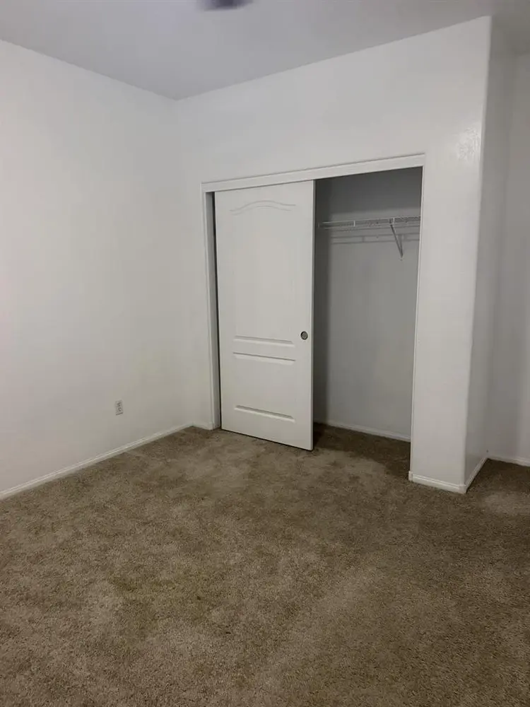 Room for rent gated community!!!