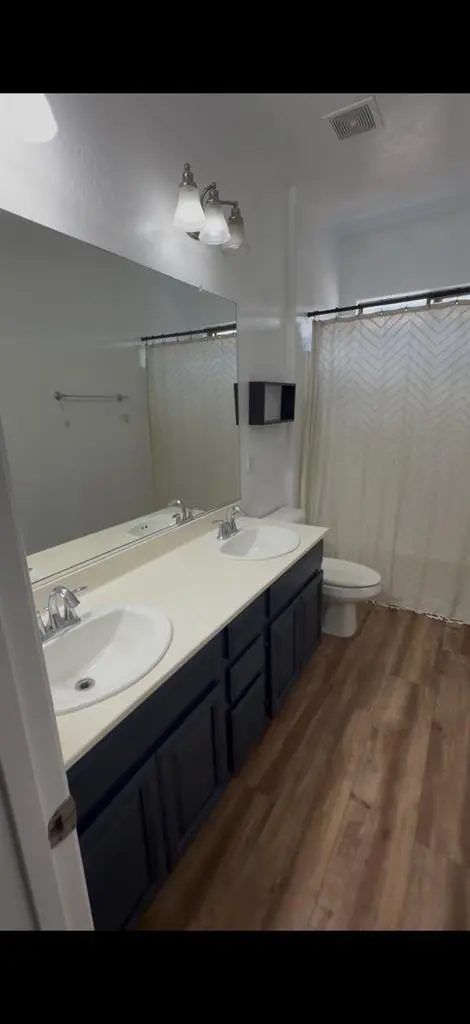 Room for rent gated community!!!