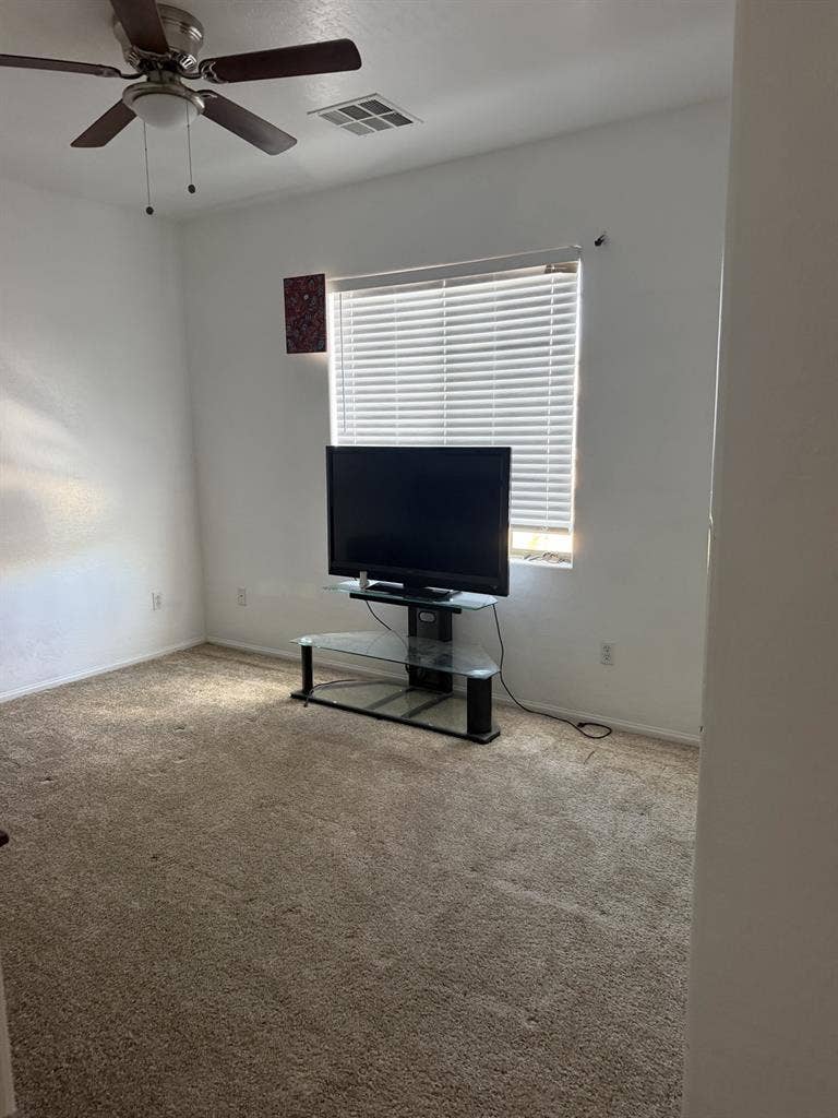 Room for rent gated community!!!