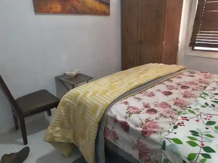 Private Furnished Room for Rent – R