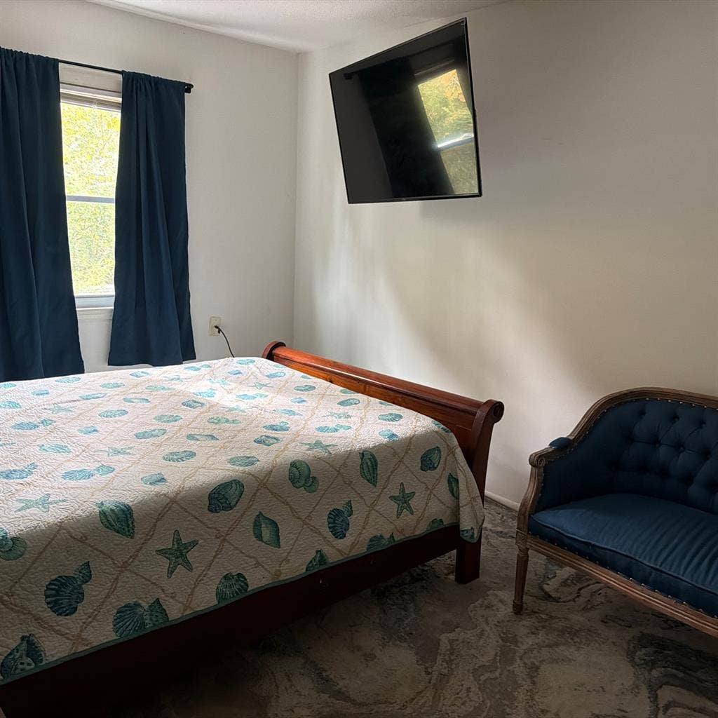 Room for rent in VB