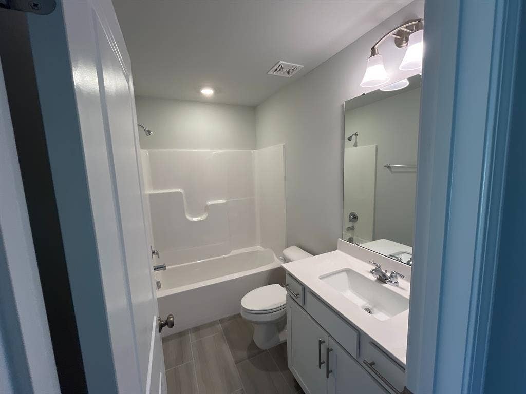 3 BR in Raleigh