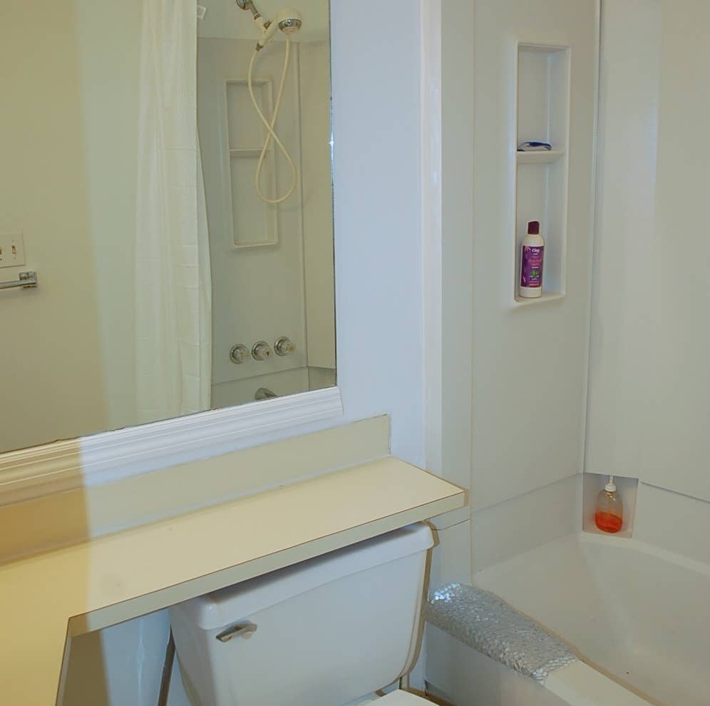 Private 3-Room Suite, $850.