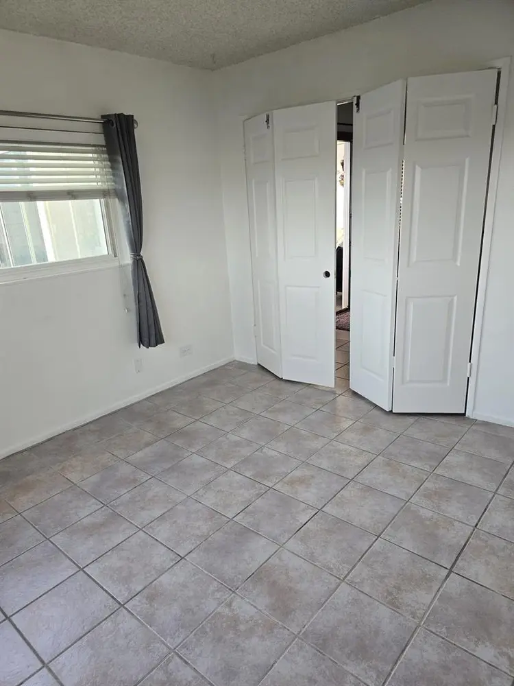 Huge Private 2-Room Suite