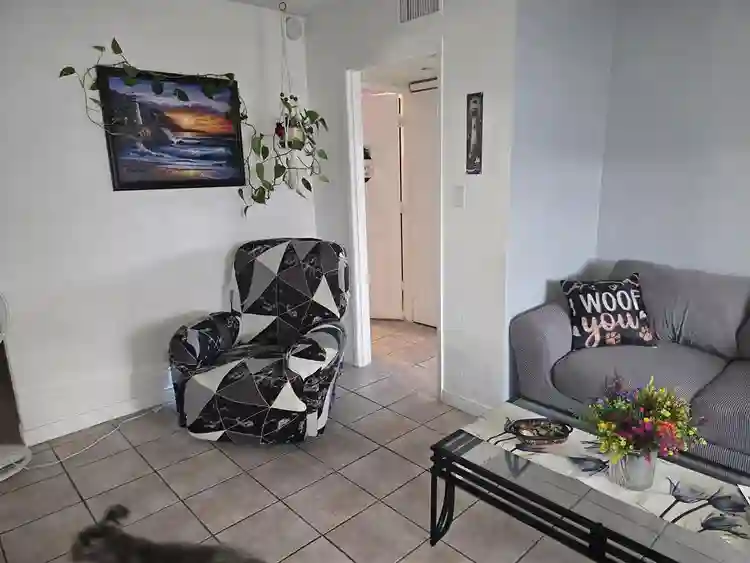 Huge Private 2-Room Suite