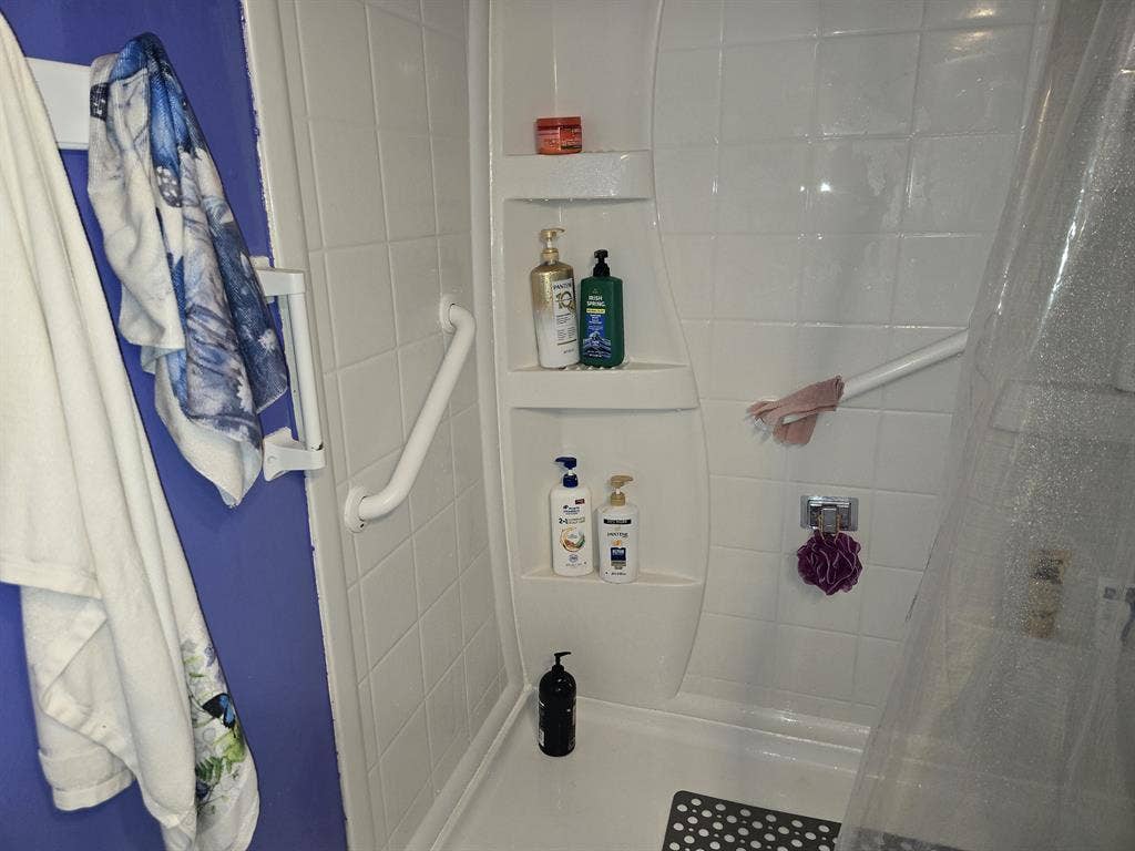 Huge Private 2-Room Suite