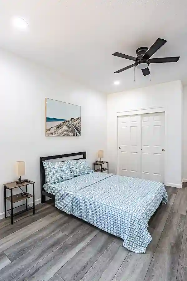 Furnished Private Room w/ Utilities