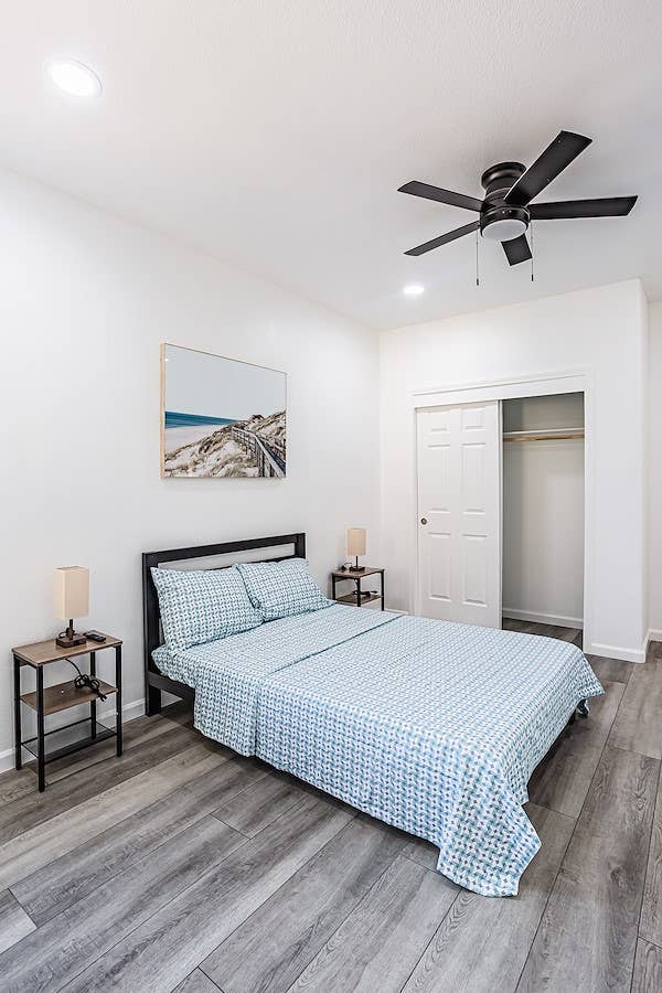 Furnished Private Room w/ Utilities