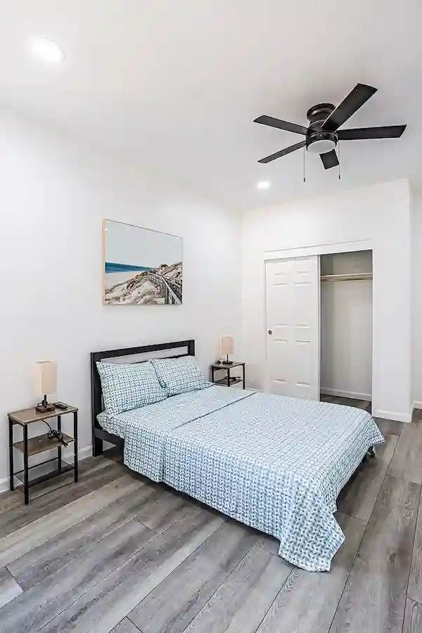 Furnished Private Room w/ Utilities