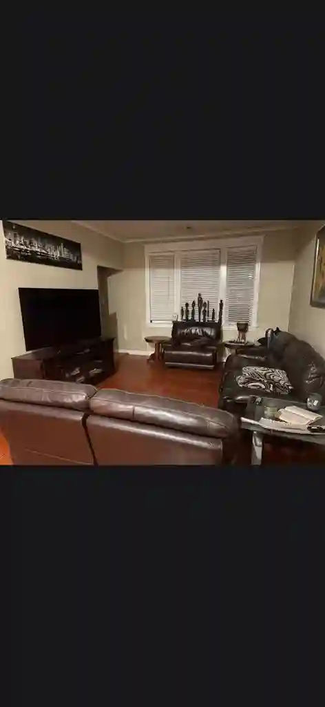 Berwyn, IL....$900