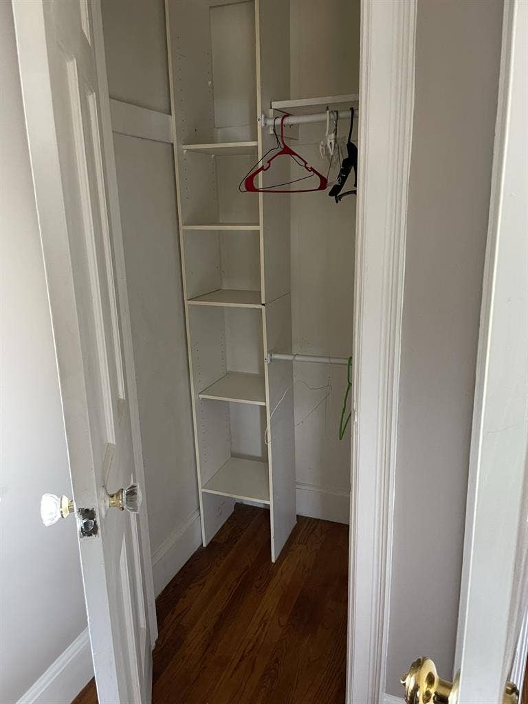 Room for rent in West Roxbury