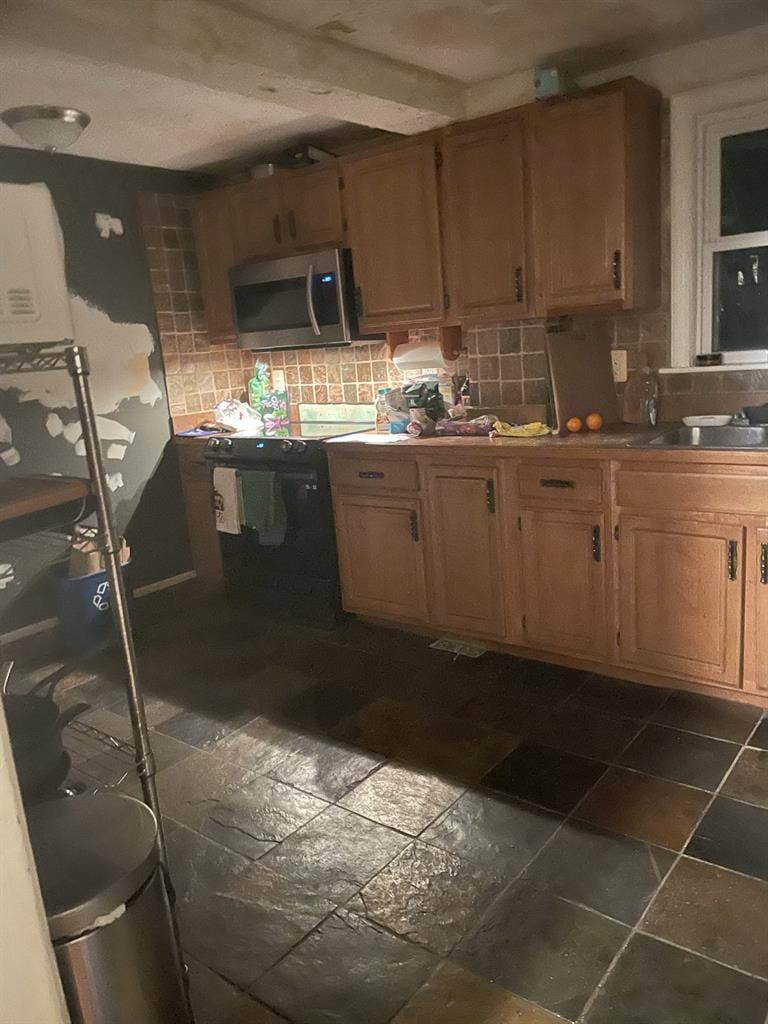 Room for rent in West Roxbury