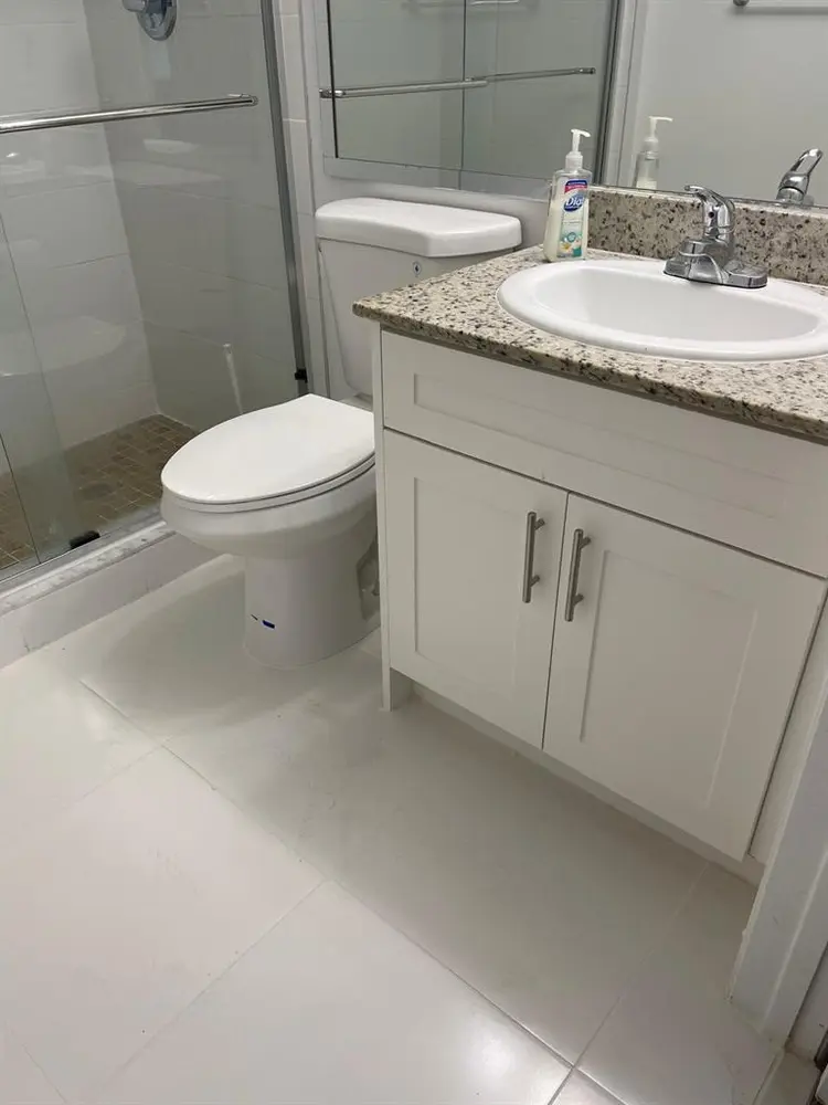 Private Bed & Bath by the Beach