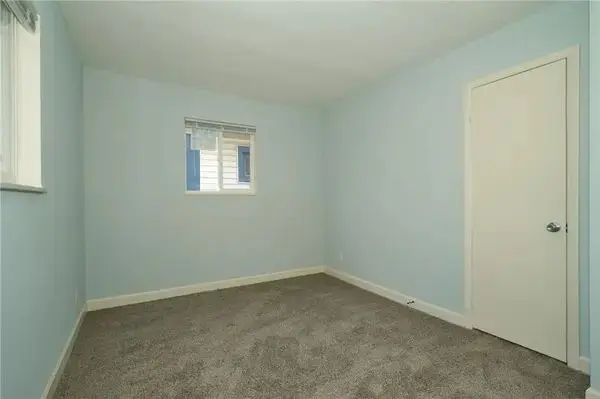 Private Room in Shared Women's Home