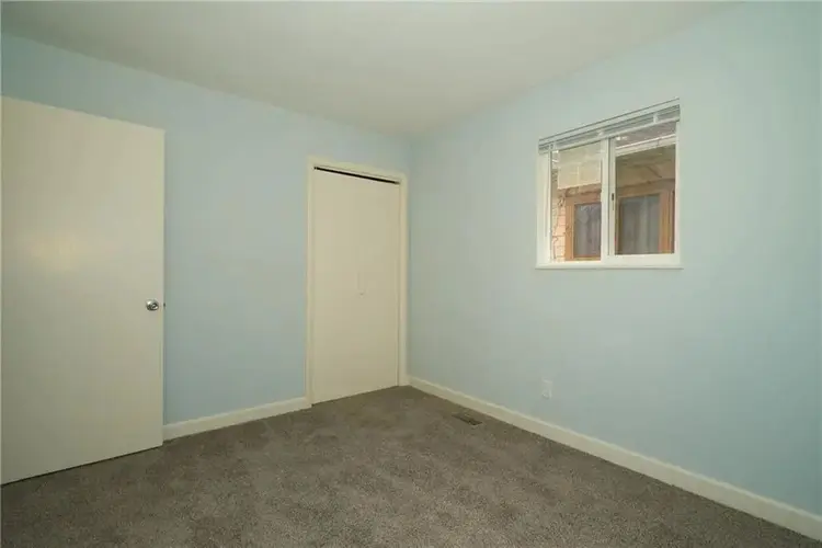 Private Room in Shared Women's Home